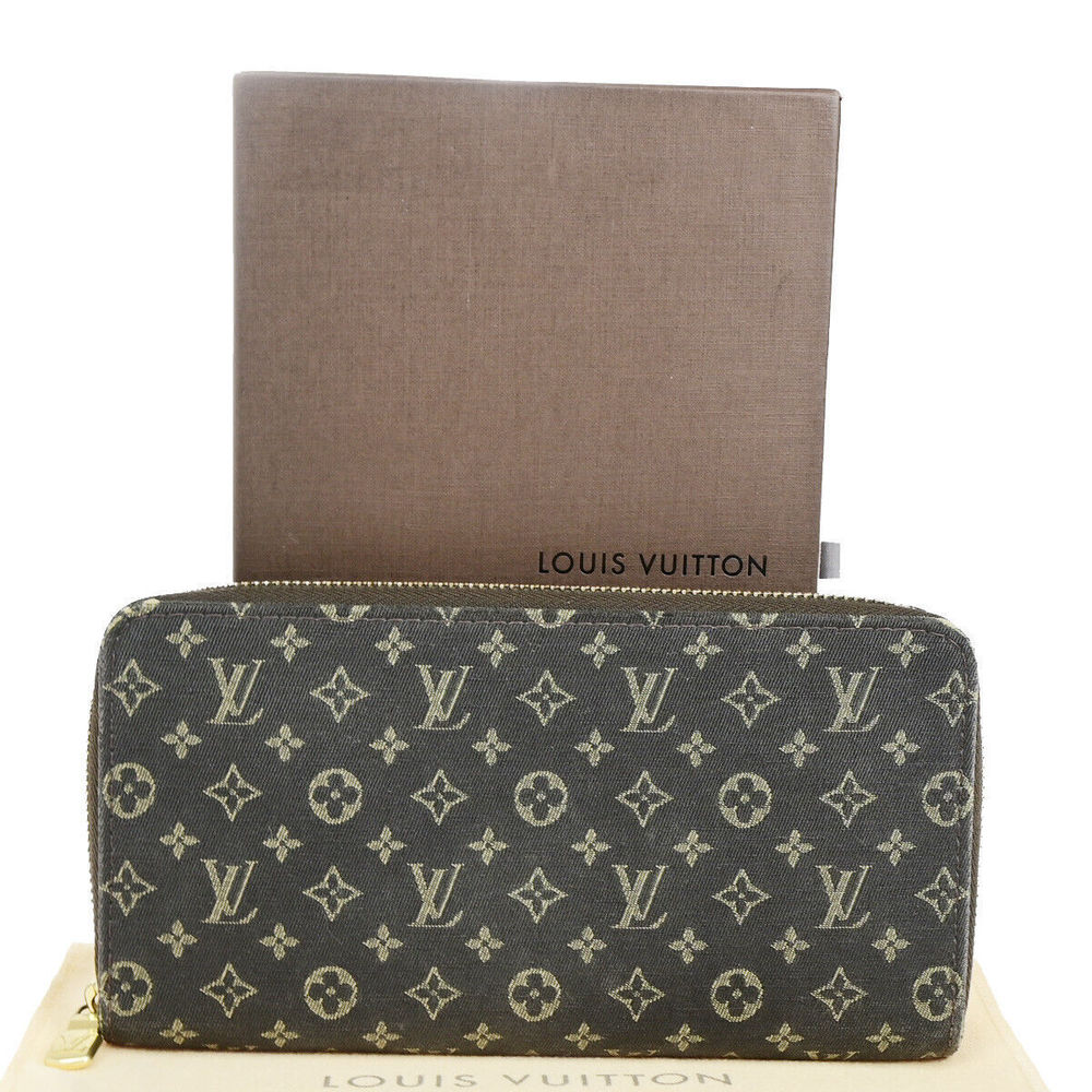 LOUIS VUITTON Portefeuille zippy Wallet